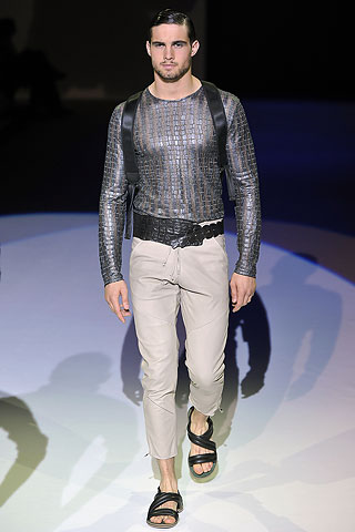 Emporio Armani / - 2011